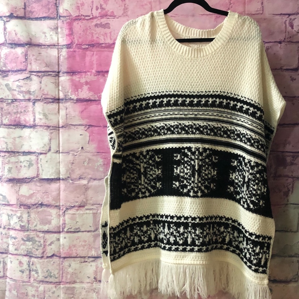 aztec print poncho